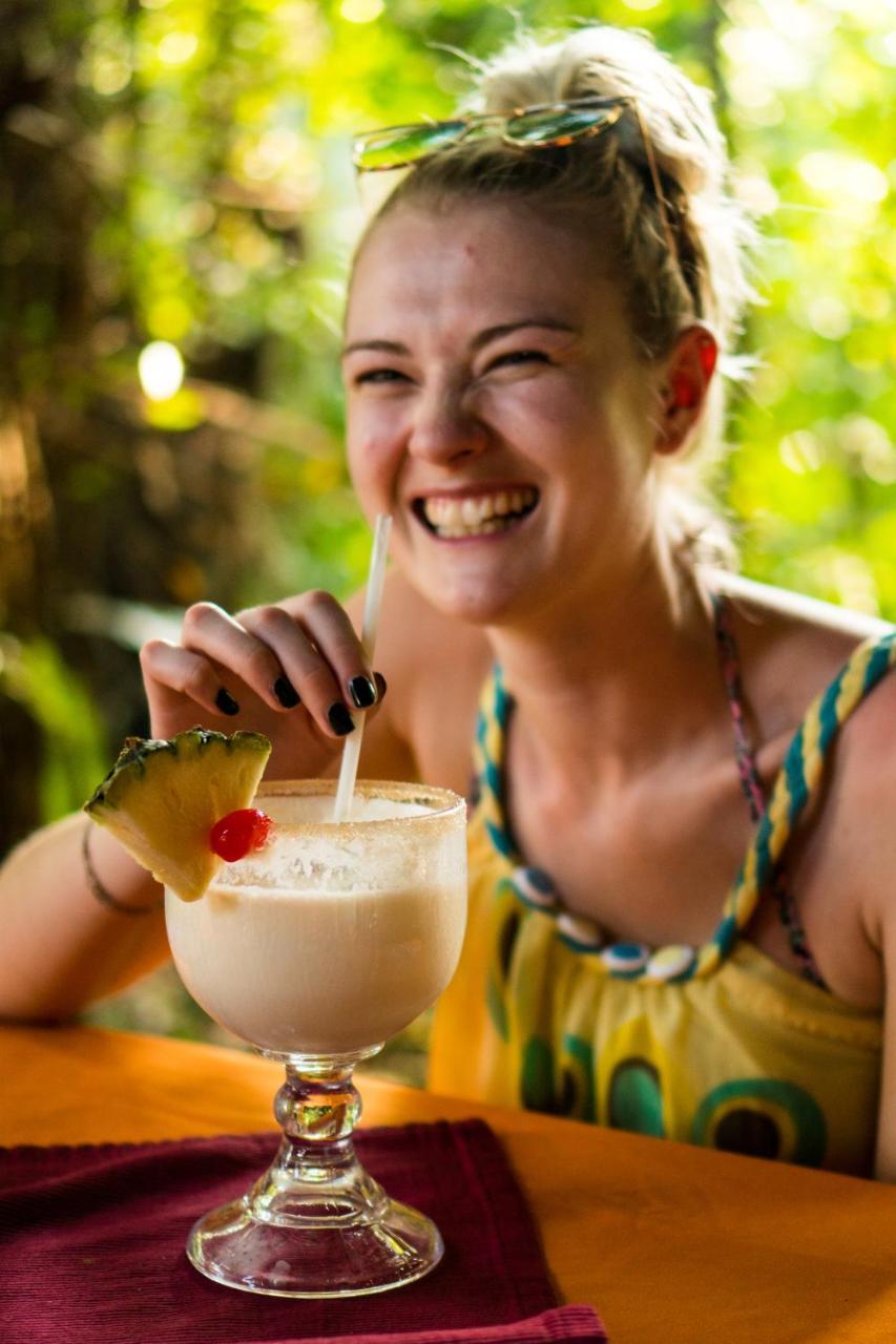 Hotel Hacienda Tijax Jungle Logde Rio Dulce Εξωτερικό φωτογραφία